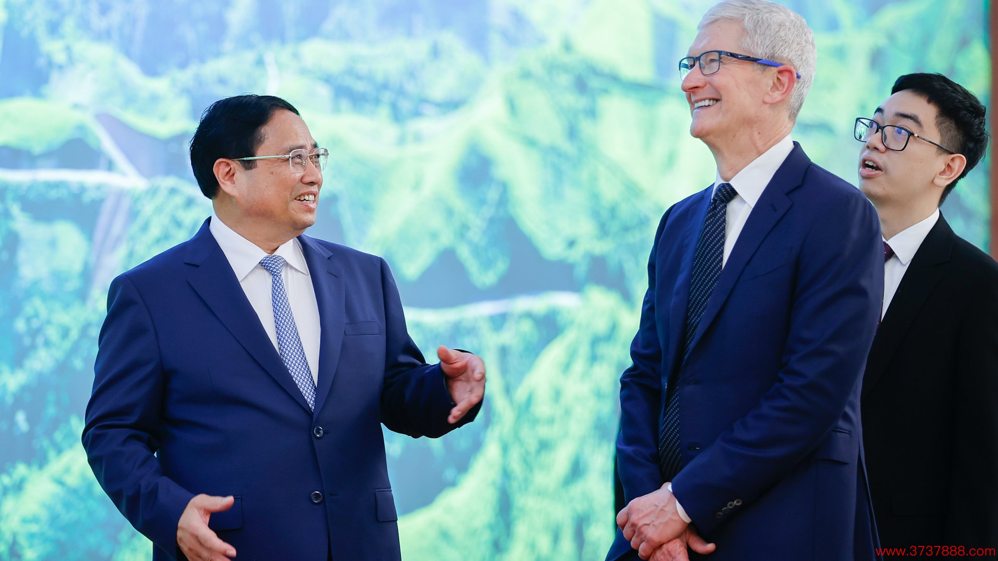 Thủ tướng Phạm Minh Chính tiếp CEO Apple Tim Cook